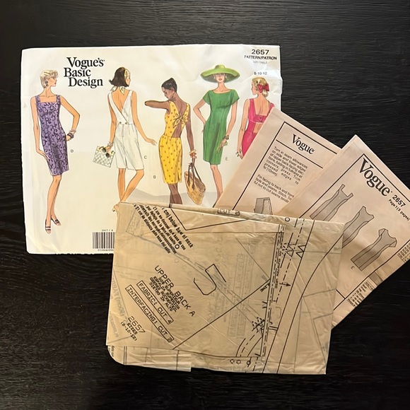 Vintage Dress Sewing Pattern: Vogue’s Basic Design - Picture 2 of 5